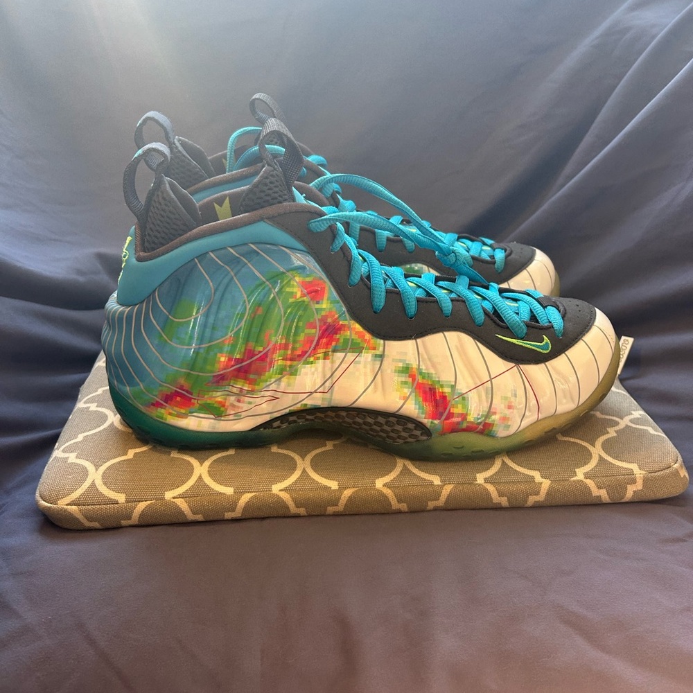 Nike Air Foamposite One
“Weatherman” (LIKE NEW) - Picture 9 of 15